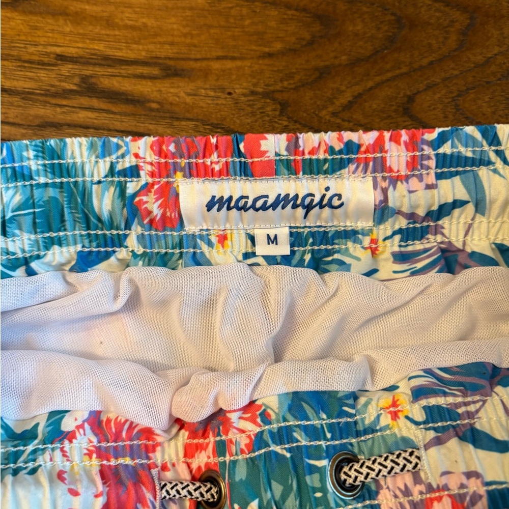 Maamgic Men’s Swim Trunks Size Medium Tropical Floral - Picture 3 of 3
